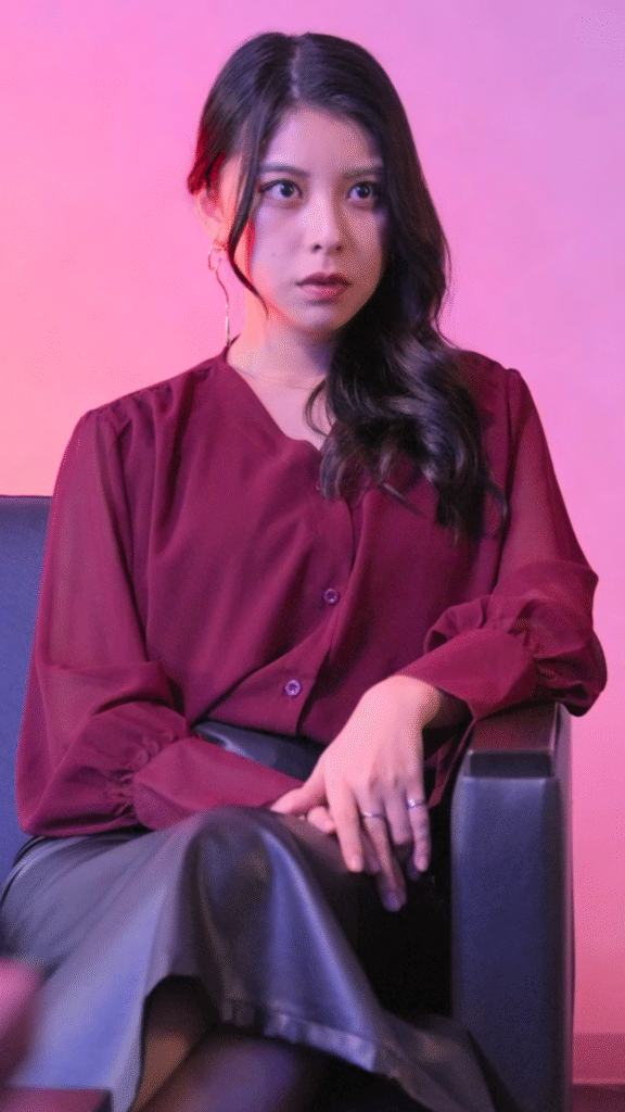 ダレイワ2_素材候補 2 - 縦型ショートドラマなら GOKKO Inc.|ごっこ倶楽部 美莉 … 市川美月役-縦型ショートドラマ「POPCORN」-『ダレモイワナイ2』より