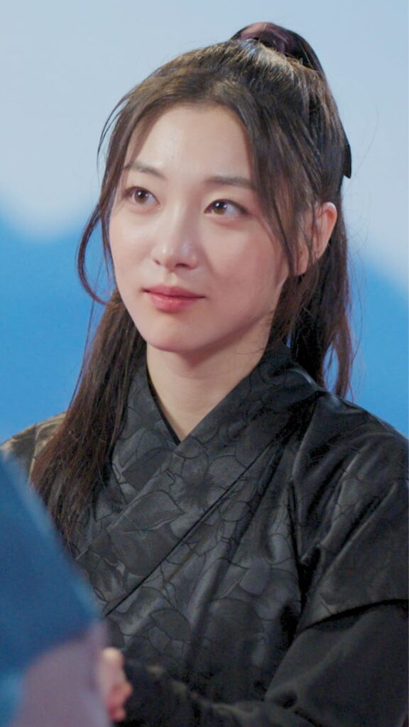 イエヒョン_場面写真 - 縦型ショートドラマなら GOKKO Inc.|ごっこ倶楽部