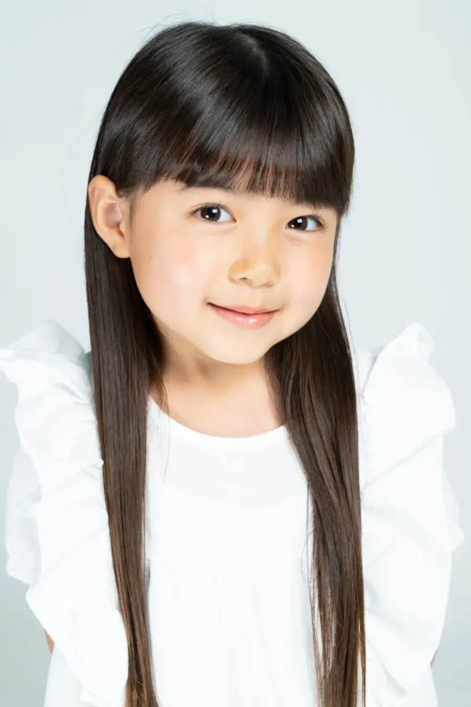 斉藤柚奈（さいとうゆな）赤ずきんの末裔「あかり」役